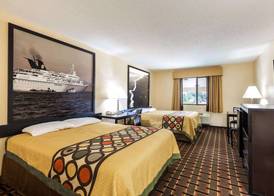 Super 8 by Wyndham League City Kemah Area 5