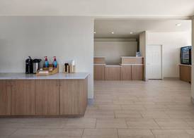 Ramada by Wyndham Merced 3