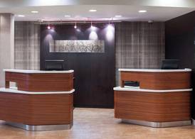 Courtyard by Marriott Pensacola 2