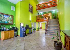 Quality Inn & Suites near Six Flags East 4