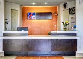 Motel 6-Dickson, TN 3