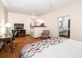 Red Roof Inn Hartselle 5