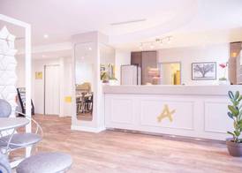 Hotel Des Arts 4