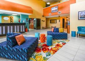 Comfort Suites Tampa - Brandon 4