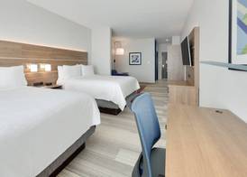 Holiday Inn Express & Suites PLANO - THE COLONY by IHG 4
