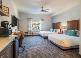 The Lodge Lake Chelan 5