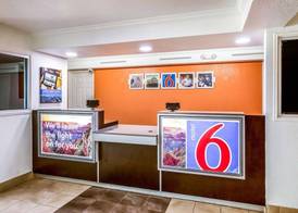 Motel 6 Euless, TX - DFW West 3