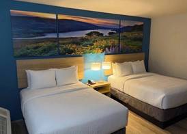 Days Inn by Wyndham Yosemite Area 3