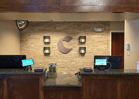 Comfort Inn & Suites Grafton-Cedarburg 5