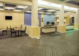 Days Inn by Wyndham Mobile I-65 2