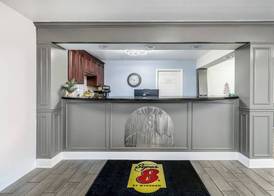 Super 8 by Wyndham Kingsport /I-81 3