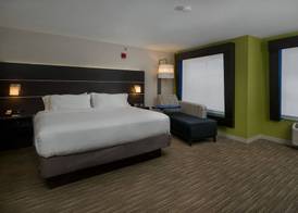 Holiday Inn Express & Suites LAWRENCE by IHG 3