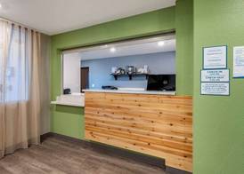 WoodSpring Suites Brunswick 4