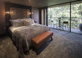 The Bells - Luxury Serviced Apartments 4
