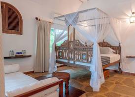 Waterlovers Beach Resort 4