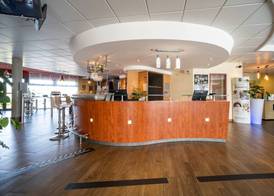 B&B HOTEL Calais Terminal Cité Europe 4 étoiles 2