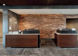 Courtyard by Marriott North Brunswick 2