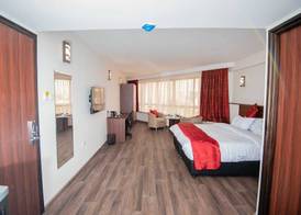 The Crossroads Hotel, Westlands 5
