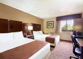 Rodeway Inn & Suites Chandler - Phoenix South I-10 2