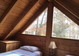 Kozy Haven Log Cabin Rentals 2