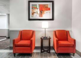 Days Inn & Suites by Wyndham Dallas 3