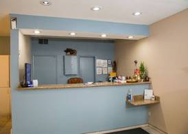 Townhouse Inn and Suites 2