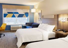 Holiday Inn Express & Suites PORT WASHINGTON by IHG 3