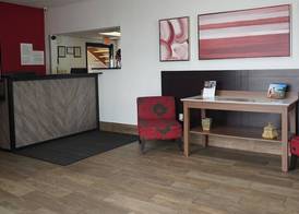 Ramada by Wyndham Harrisonburg 4
