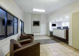 Travelodge by Wyndham Essington / Philadelphia Airport 4