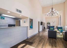 Quality Inn & Suites Lake City 5