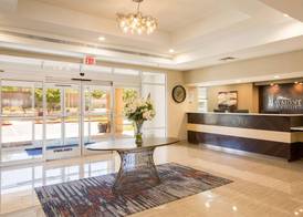 Baymont by Wyndham Albuquerque Airport 2