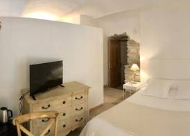 La Maison des Vendangeurs - TABLE D'HÔTES le soir du jeudi au dimanche- Jacuzzi - Balnéo SPA - ACCES PISCINE pour toutes les chambres sauf STUDIO COQUET- Piscine de mai à mi-octobre 5