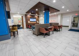 Holiday Inn Express & Suites LAKE CHARLES SOUTH CASINO AREA by IHG 4