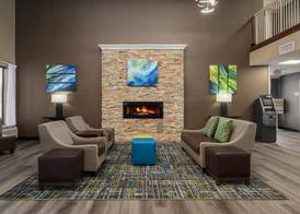 Quality Inn & Suites Lexington South 3