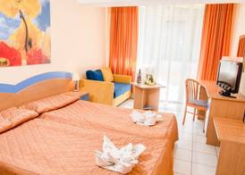 Hotel Dolphin 2