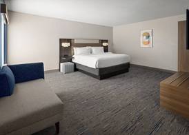 Holiday Inn Express & Suites MERIDEN by IHG 5