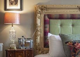 The Kings Arms and Royal Hotel, Godalming, Surrey - The Coaching Inn Group 3