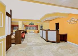 Microtel Inn & Suites by Wyndham Princeton 2