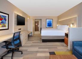 Holiday Inn Express & Suites Wooster by IHG 5