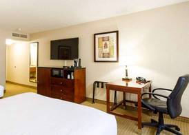 Maverick Hotel and Casino by Red Lion Hotels 4