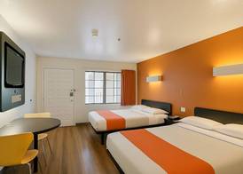 Motel 6 Thousand Oaks, CA 5