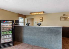 Rodeway Inn Asheville 5