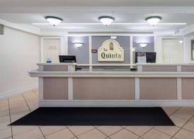 La Quinta Inn by Wyndham Pensacola 2