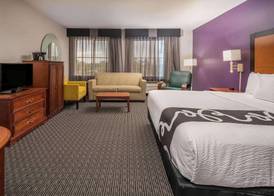 La Quinta by Wyndham Naples East (I-75) 4
