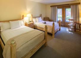 New Harmony Inn Resort and Conference Center 4