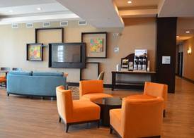 Holiday Inn Express & Suites AUSTIN SOUTH by IHG 2