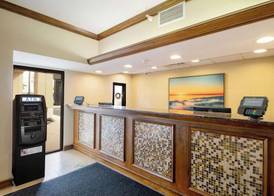 Econo Lodge Inn & Suites Foley-North Gulf Shores 2