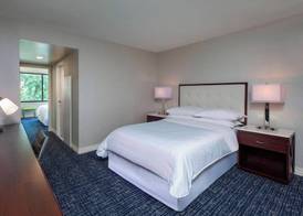 Sheraton Suites Philadelphia Airport 5