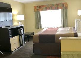 Quality Inn & Suites Benton Harbor - St Joseph 2