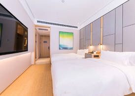 Ji Hotel (Shanghai Xuhui Riverfront) 5